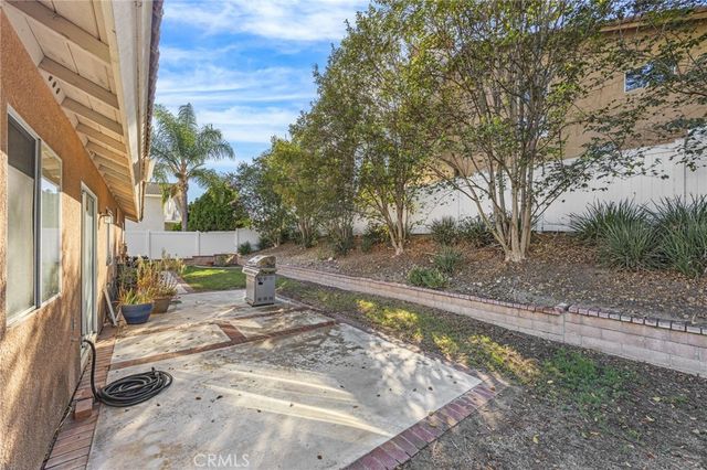 1078 Cornerstone Way, Corona, CA 92878