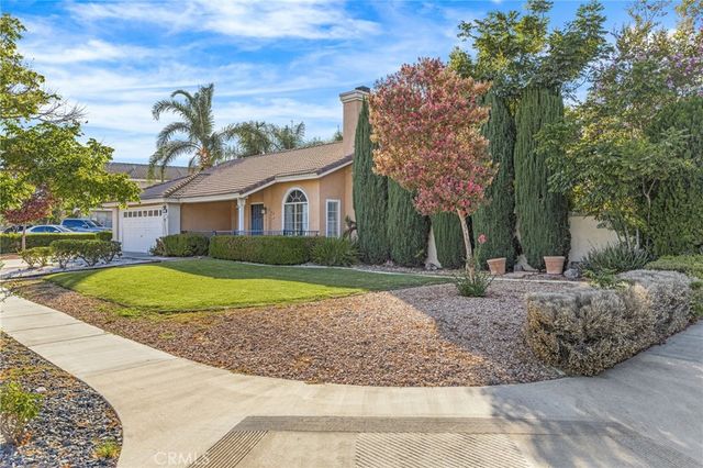 1078 Cornerstone Way, Corona, CA 92878