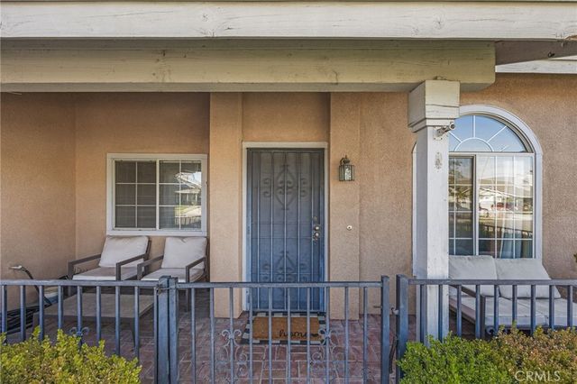 1078 Cornerstone Way, Corona, CA 92878