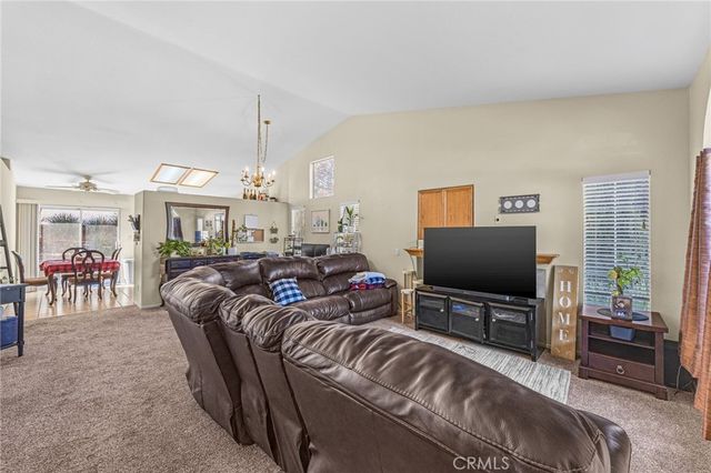 1078 Cornerstone Way, Corona, CA 92878
