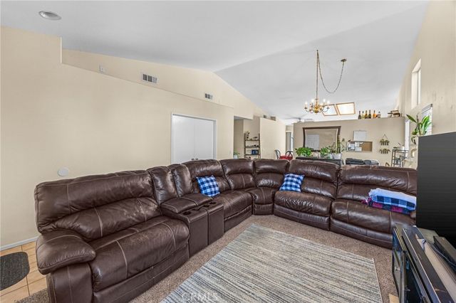 1078 Cornerstone Way, Corona, CA 92878