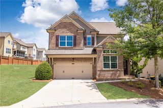7595 Stoneridge Drive, Atlanta, GA 30328