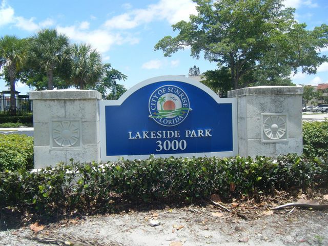 8020 Sunrise Lakes Drive N 111, Sunrise, FL 33322
