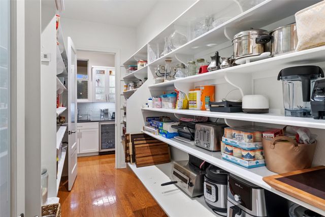 5308 Laguna Cliff LN, Austin, TX 78734