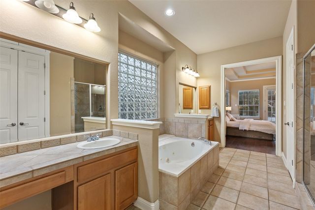 5308 Laguna Cliff LN, Austin, TX 78734