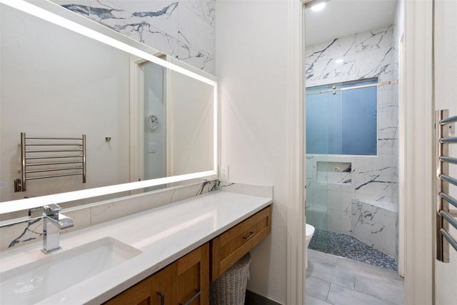 5308 Laguna Cliff LN, Austin, TX 78734