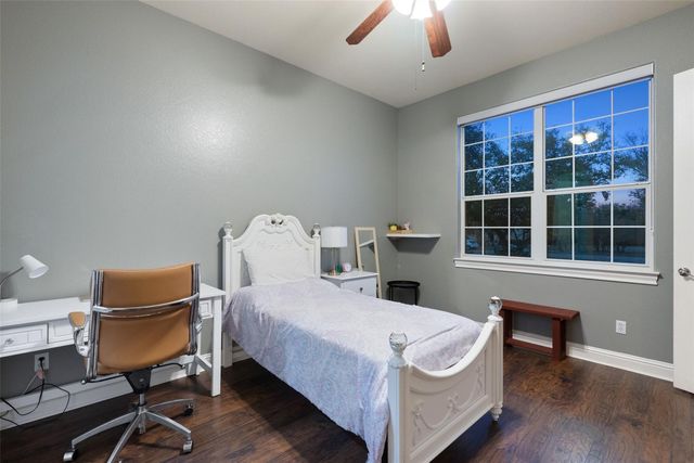 5308 Laguna Cliff LN, Austin, TX 78734