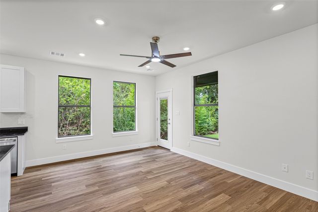 2905 Brazos River Drive, Granbury, TX 76048