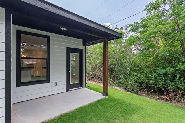 2905 Brazos River Drive, Granbury, TX 76048