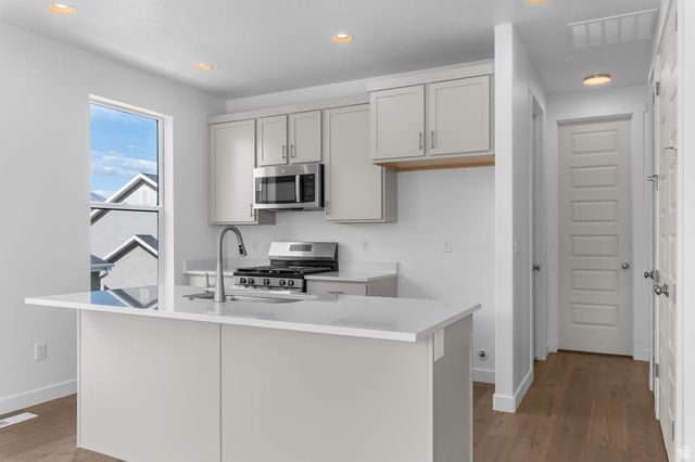 1592 N 3170 W, Provo, UT 84601