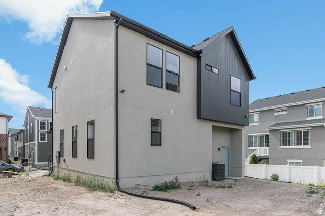 1592 N 3170 W, Provo, UT 84601