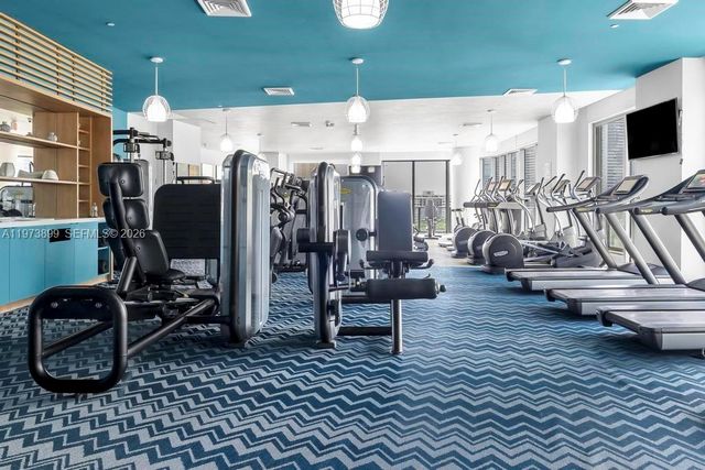 121 NE 34th St 2502, Miami, FL 33137