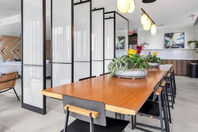 121 NE 34th St 2502, Miami, FL 33137