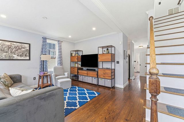 6 Millmont 6, Boston, MA 02119