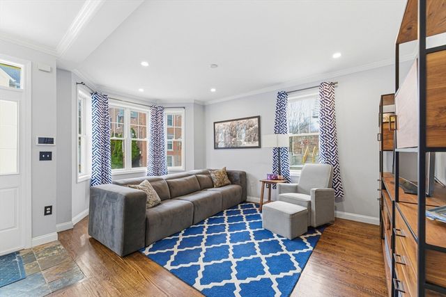 6 Millmont 6, Boston, MA 02119