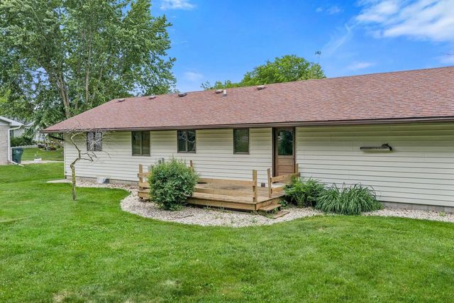 1225 17th Street, Reedsburg, WI 53959