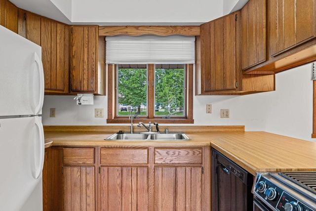 1225 17th Street, Reedsburg, WI 53959