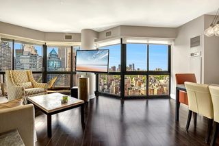 200 E 61ST Street # 35B, New York City, NY 10065