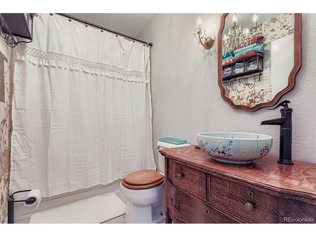 4716 Andes St, Denver, CO 80249