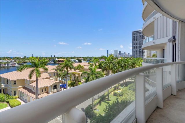 21050 Point Pl 604, Aventura, FL 33180