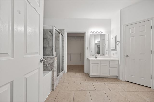 14914 W Bend Dr, Houston, TX 77082