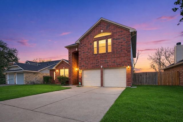 14914 W Bend Dr, Houston, TX 77082