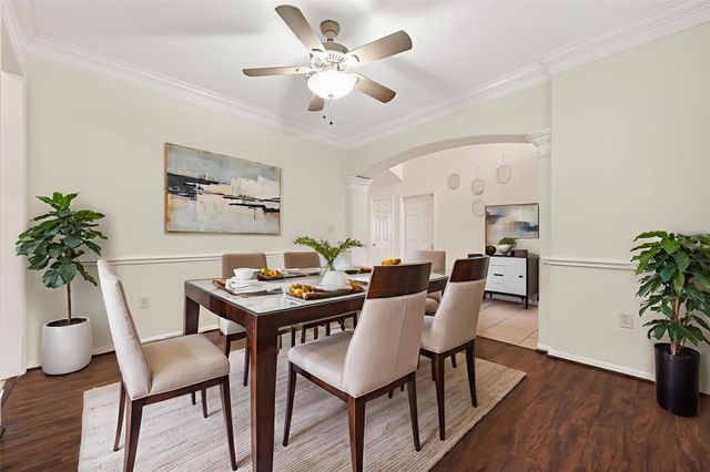 14914 W Bend Dr, Houston, TX 77082