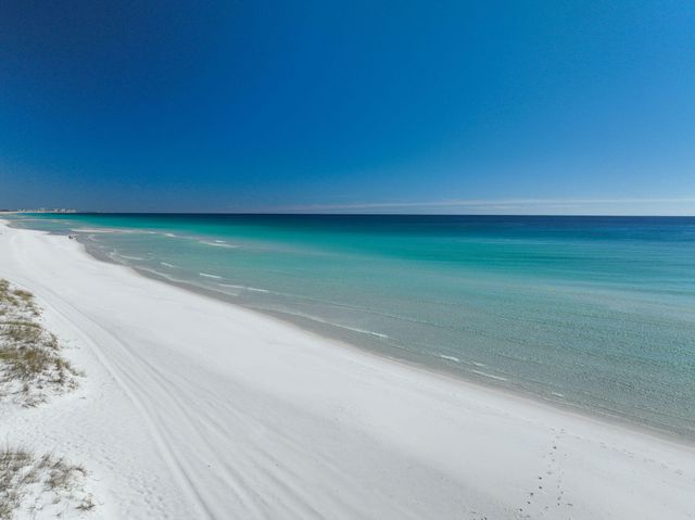 520 Gulf Shore Drive UNIT 317, Destin, FL 32541