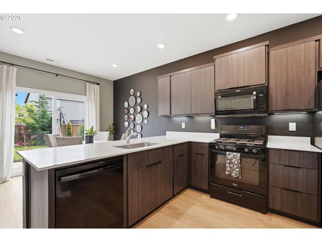 2316 Nw MATTEO Dr, Mc Minnville, OR 97128