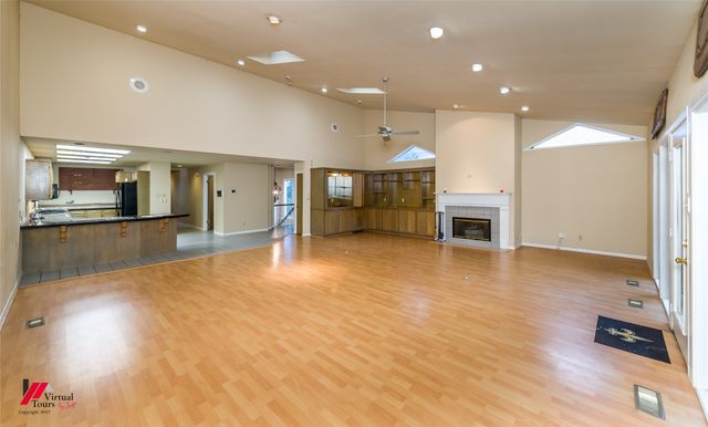 300 Pierremont Road 40, Shreveport, LA 71106