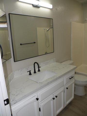 1005 Vindel Ln, Modesto, CA 95350