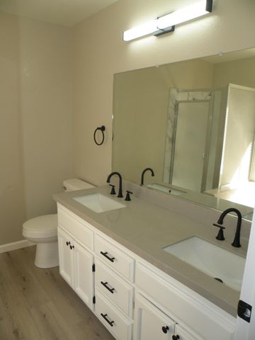1005 Vindel Ln, Modesto, CA 95350