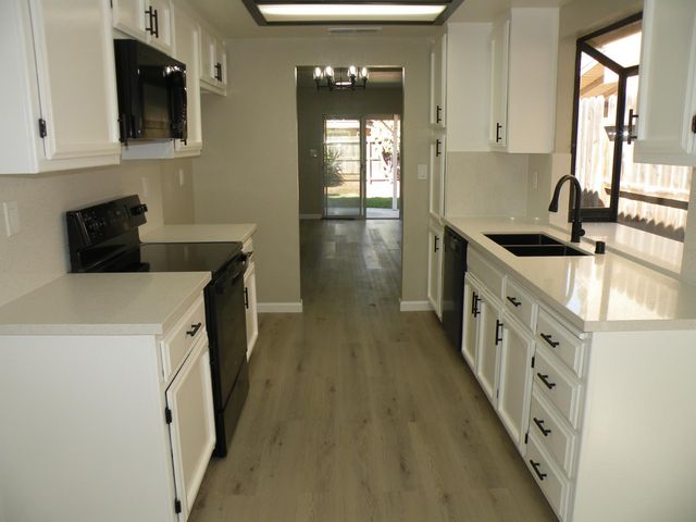 1005 Vindel Ln, Modesto, CA 95350