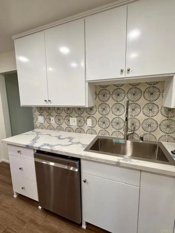 6959 colorado ave, La Mesa, CA 91942