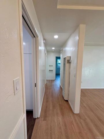 6959 colorado ave, La Mesa, CA 91942