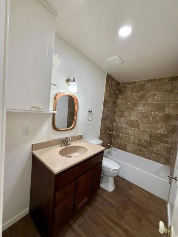 6959 colorado ave, La Mesa, CA 91942