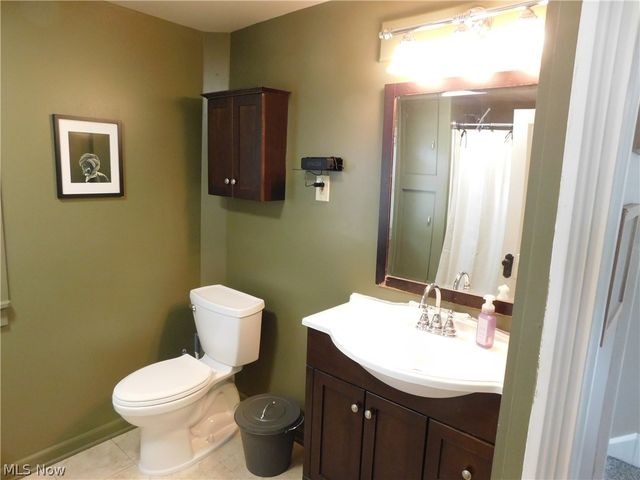 1915 34th Street NW, Canton, OH 44709