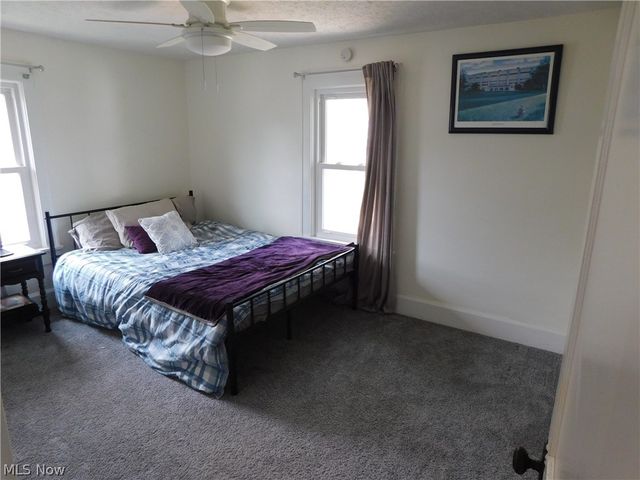 1915 34th Street NW, Canton, OH 44709