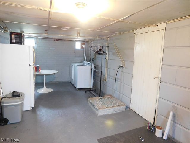 1915 34th Street NW, Canton, OH 44709