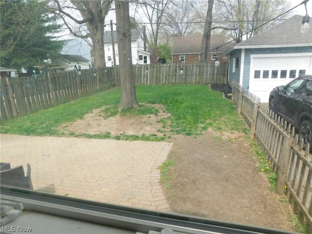 1915 34th Street NW, Canton, OH 44709