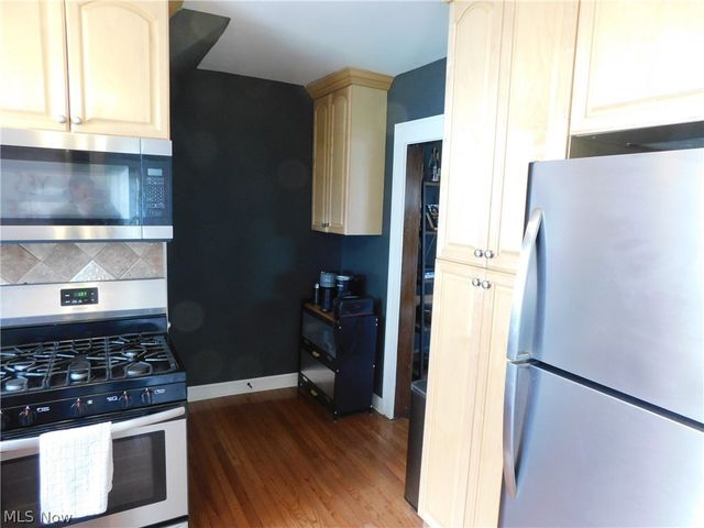 1915 34th Street NW, Canton, OH 44709