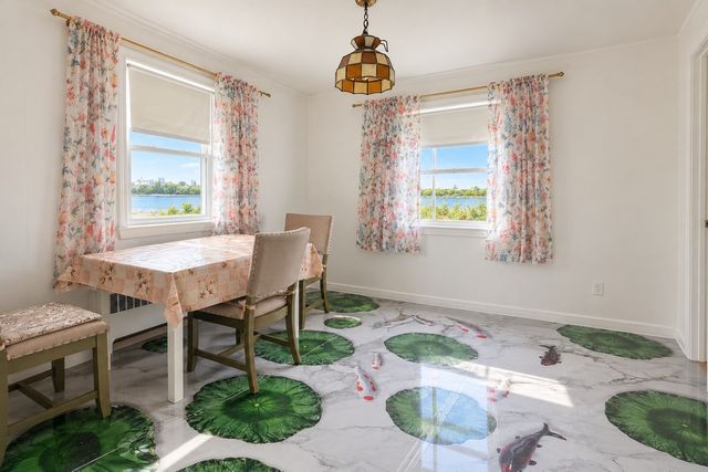 274 Palmer St, Quincy, MA 02169