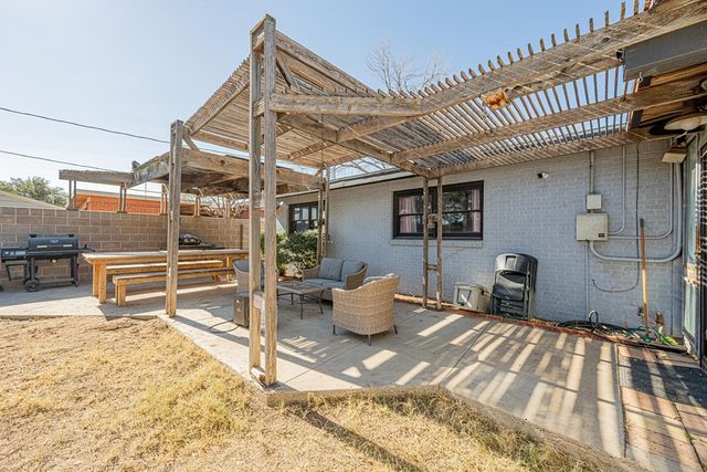 2002 Orlando Dr., Odessa, TX 79763