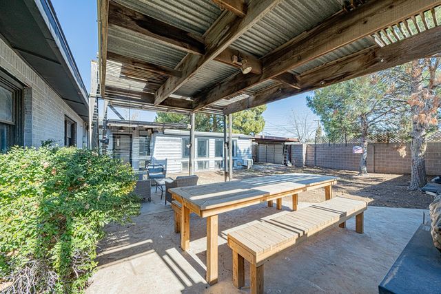 2002 Orlando Dr., Odessa, TX 79763