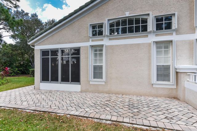 1567 SW Harbour Isles Circle 65, St Lucie West, FL 34986