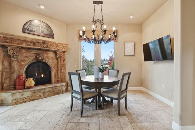 617 Lakecrest Dr, El Dorado Hills, CA 95762