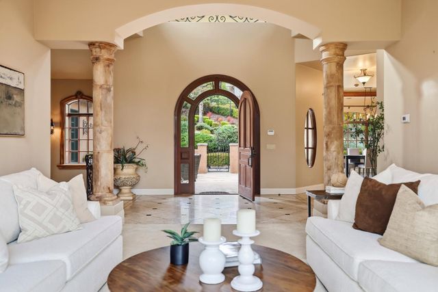 617 Lakecrest Dr, El Dorado Hills, CA 95762