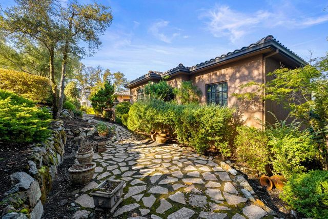 617 Lakecrest Dr, El Dorado Hills, CA 95762