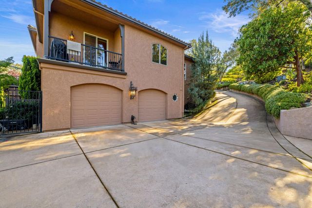 617 Lakecrest Dr, El Dorado Hills, CA 95762