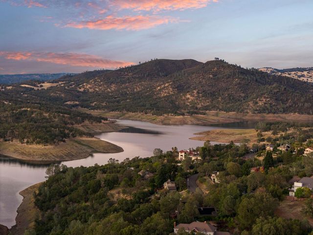 617 Lakecrest Dr, El Dorado Hills, CA 95762